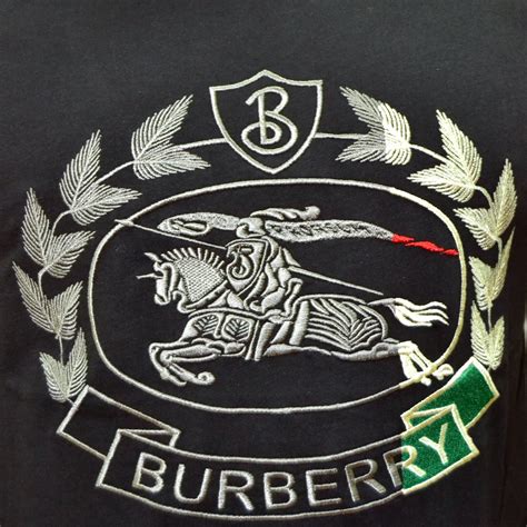 Vintage Size S Burberry Nova Embroidered T Shirt In 